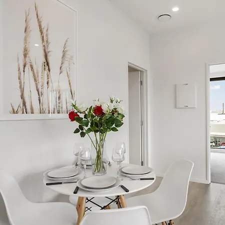 Central City Luxury Apartment Stunning Views Sunny Christchurch Exterior photo
